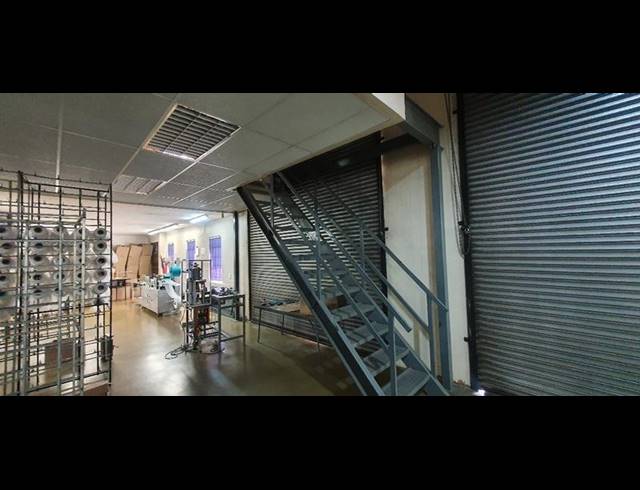 INDUSTRIAL PROPERTY TO RENT IN HENNOPSPARK